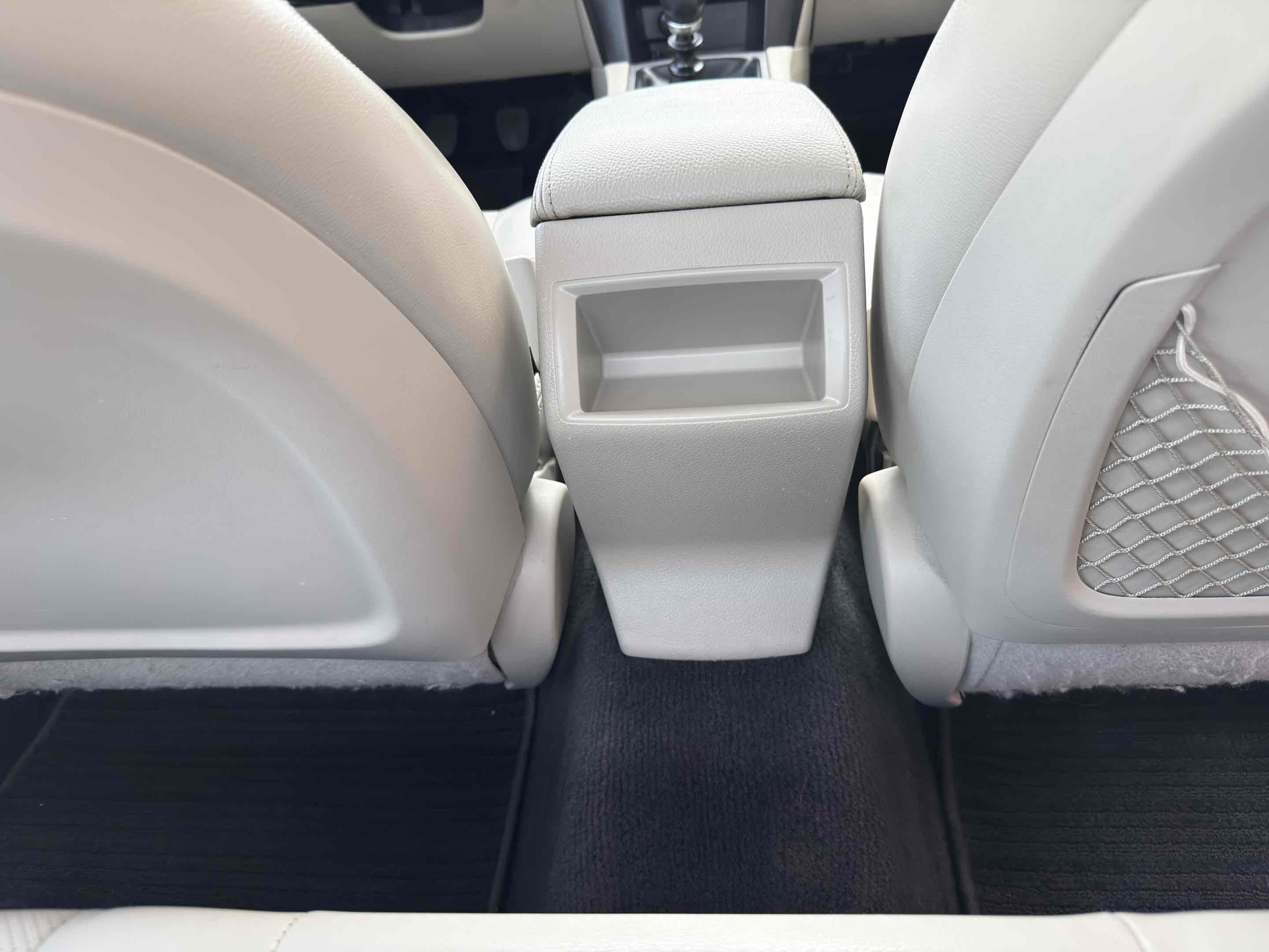 Used 2010 Subaru Legacy 2.5GT Limited w/ Popular Equipment Group 2C image 58