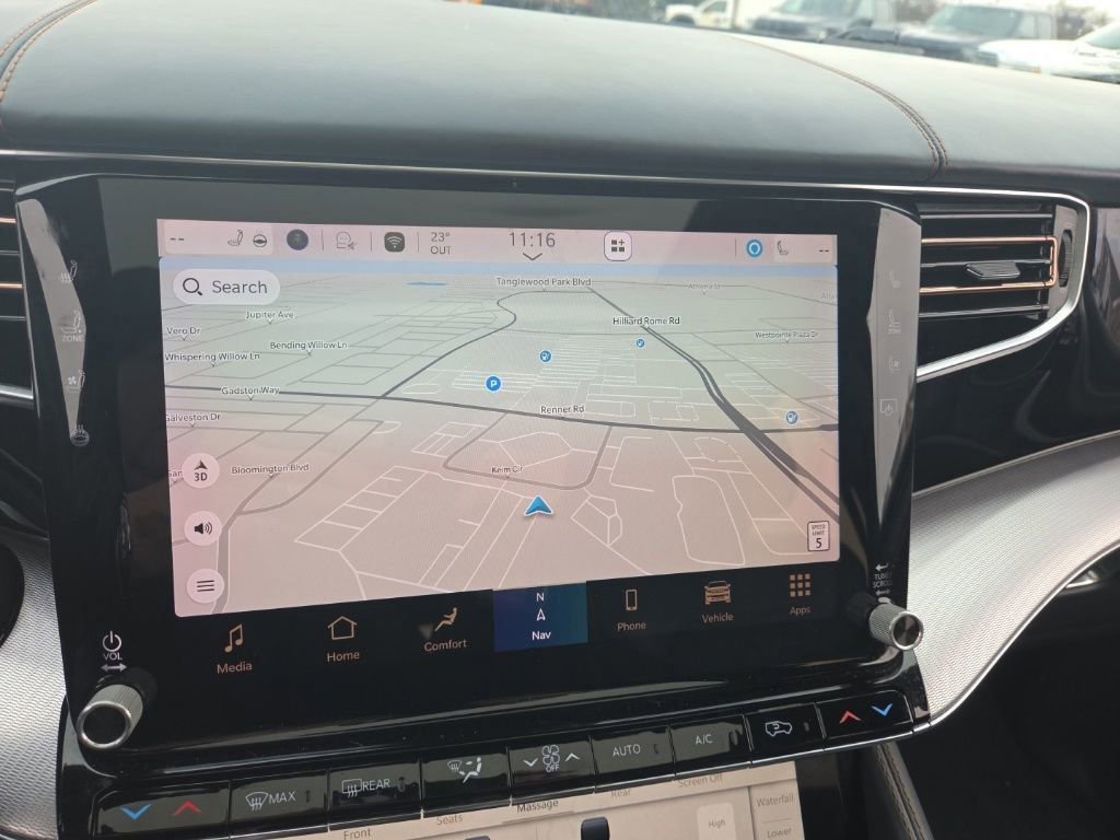 Used 2022 Jeep Grand Wagoneer Series III w/ Rear Seat Video Group 1 image 3