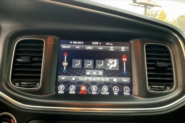 Used 2017 Dodge Charger R/T Scat Pack w/ Dynamics Package image 31