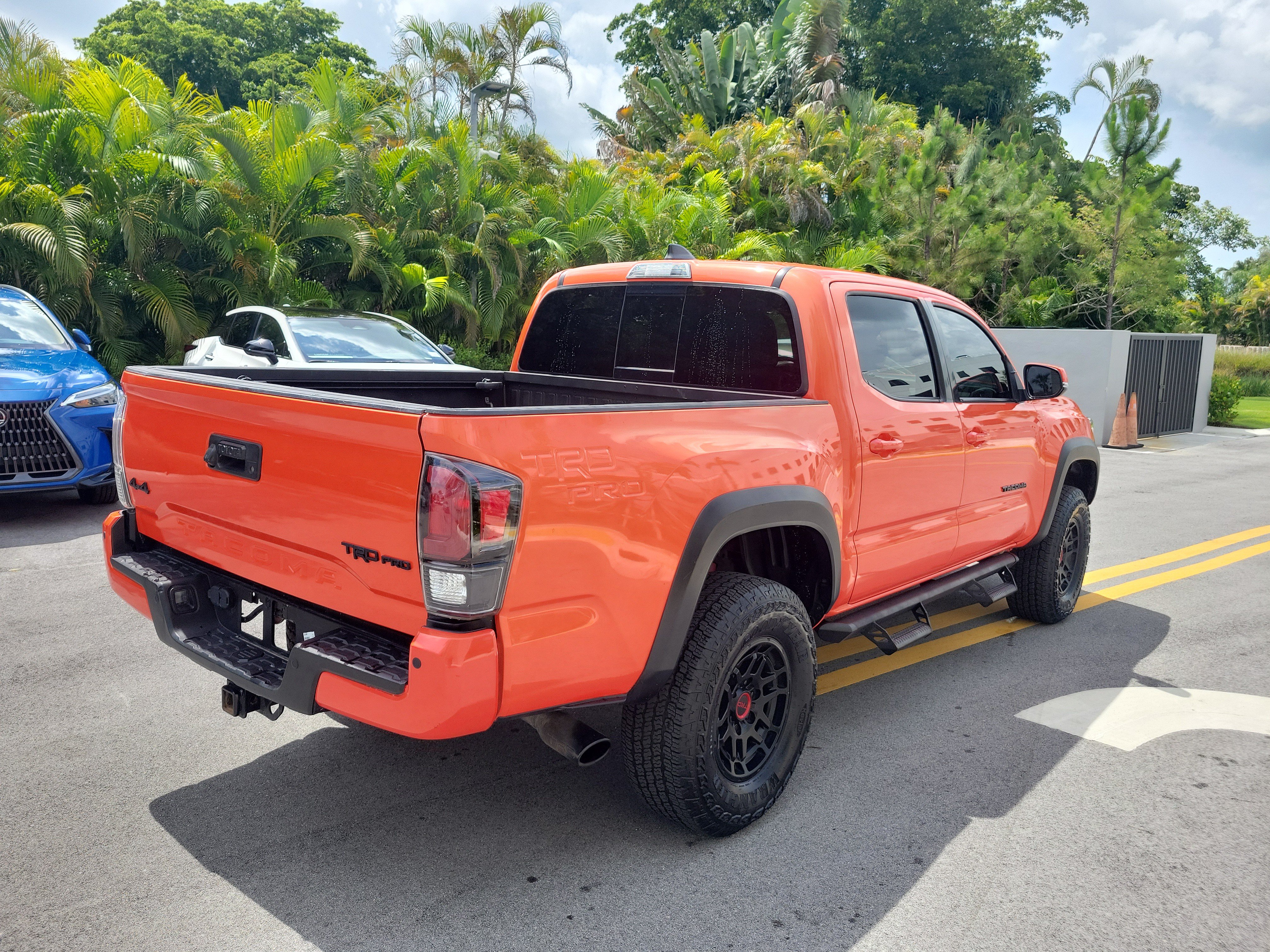 Used 2023 Toyota Tacoma TRD Pro AWD/4WD image 6