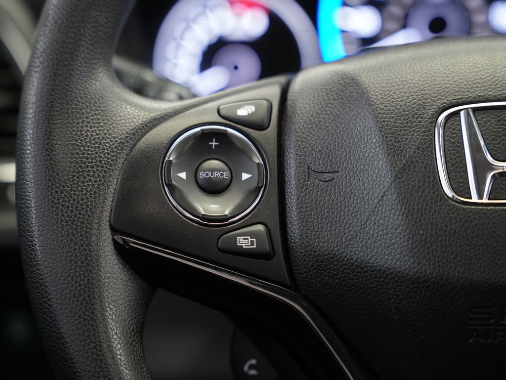 Used 2017 Honda HR-V EX image 12