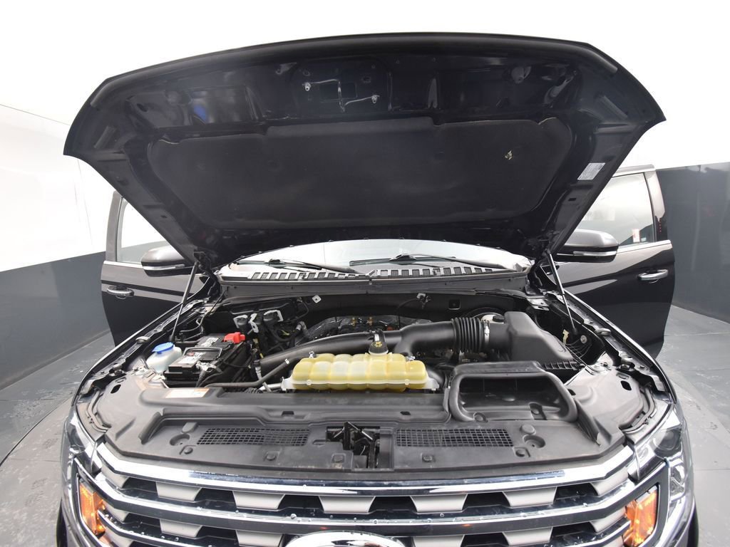 Used 2021 Ford Expedition Max Limited image 16