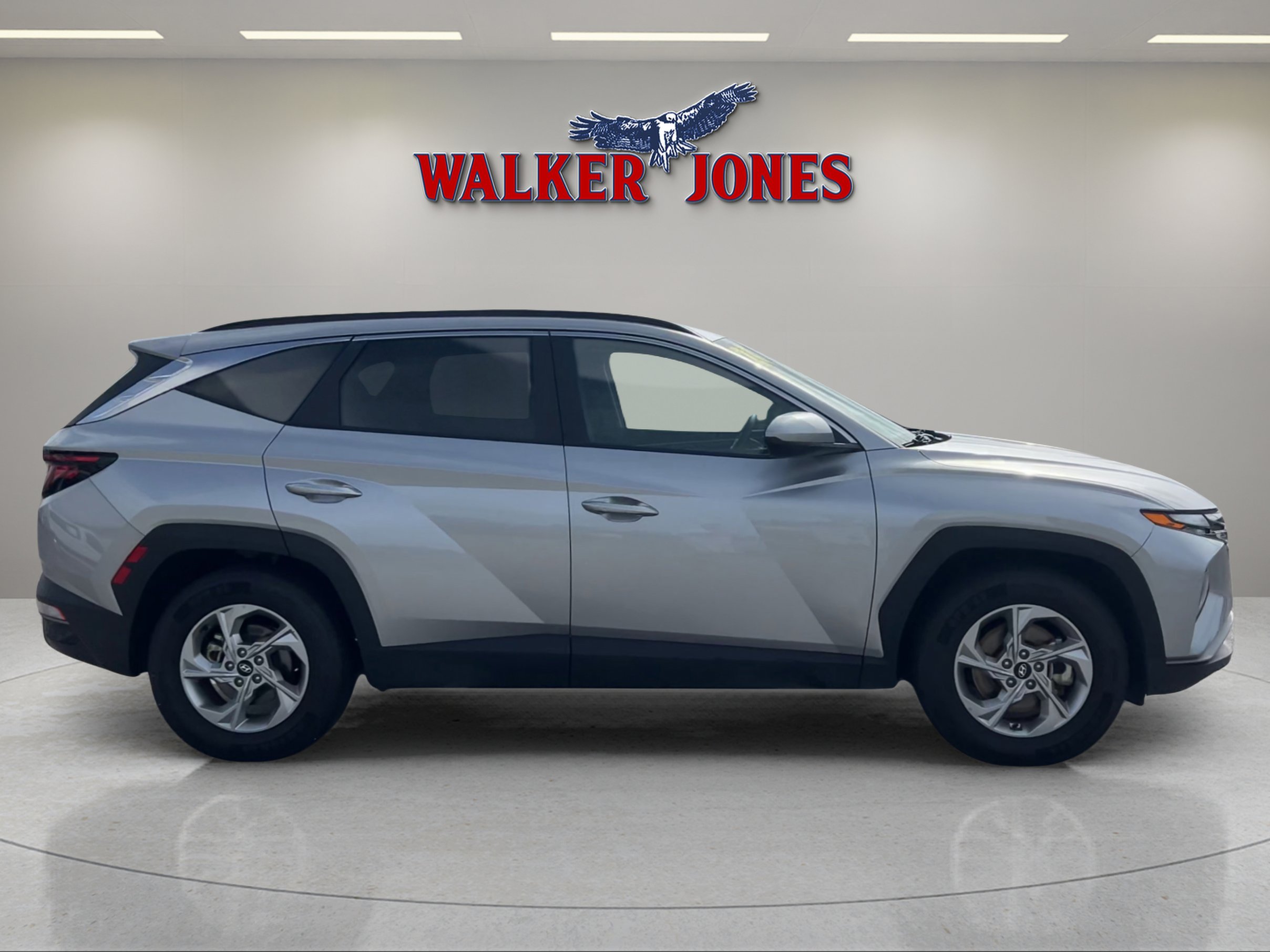 Used 2024 Hyundai Tucson SEL image 2