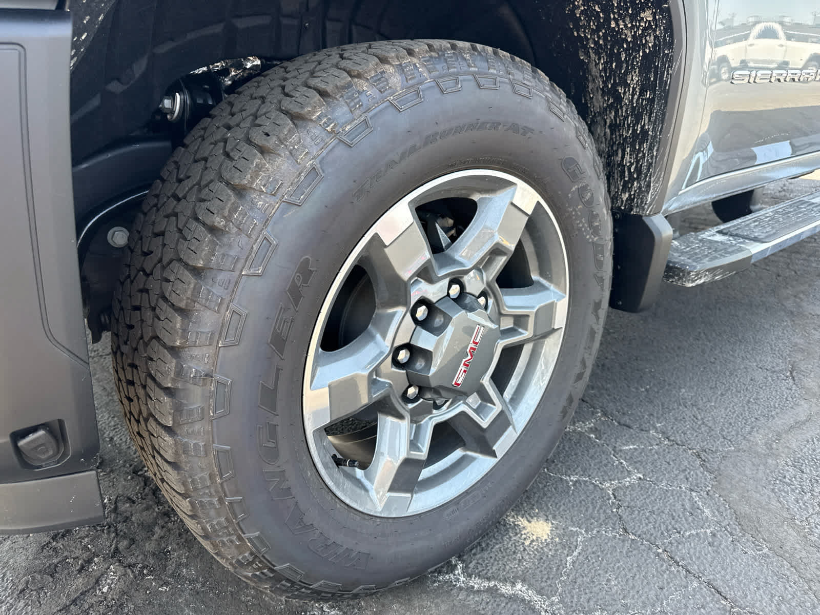 New 2026 GMC Sierra 3500 SLT w/ SLT Premium Package AWD/4WD image 9
