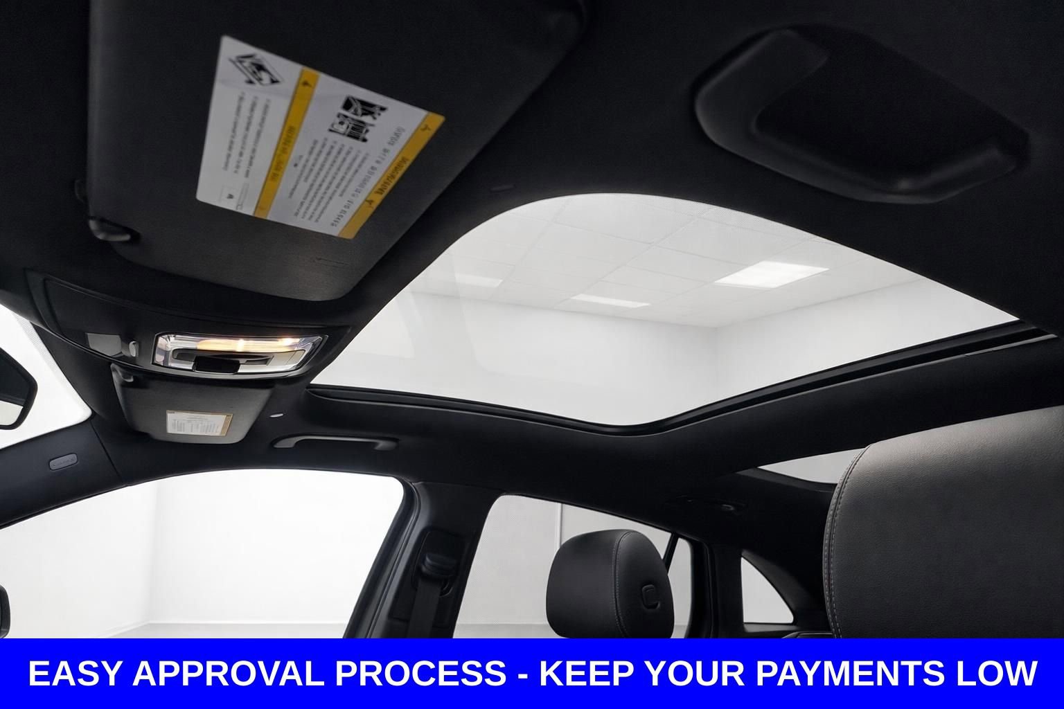 Used 2021 Mercedes-Benz GLA 250 4MATIC w/ Premium Package image 14