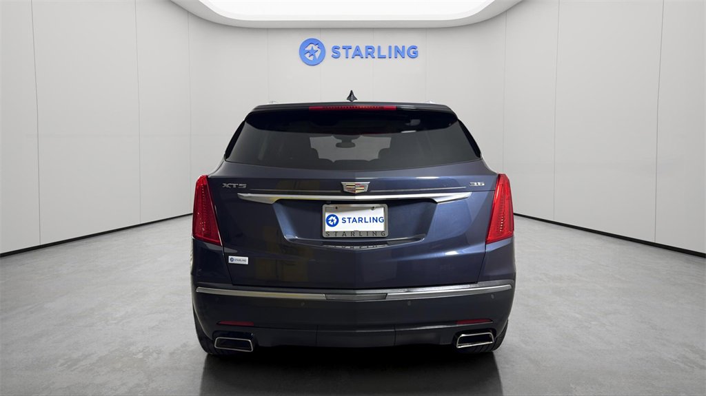 Used 2018 Cadillac XT5 Luxury w/ Driver Awareness Package image 14