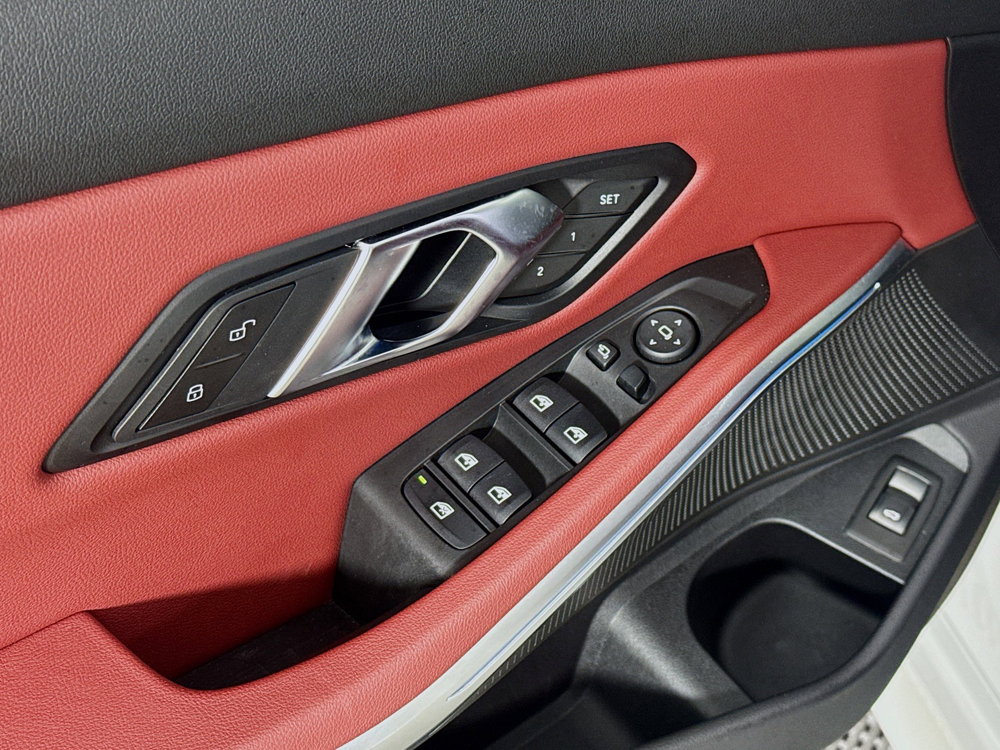 Used 2024 BMW 330i Sedan w/ Convenience Package image 24