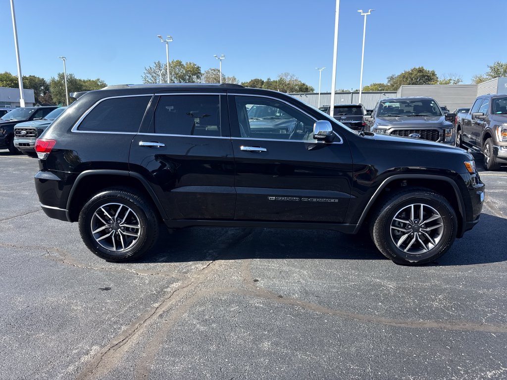 Used 2022 Jeep Grand Cherokee Limited AWD/4WD image 6