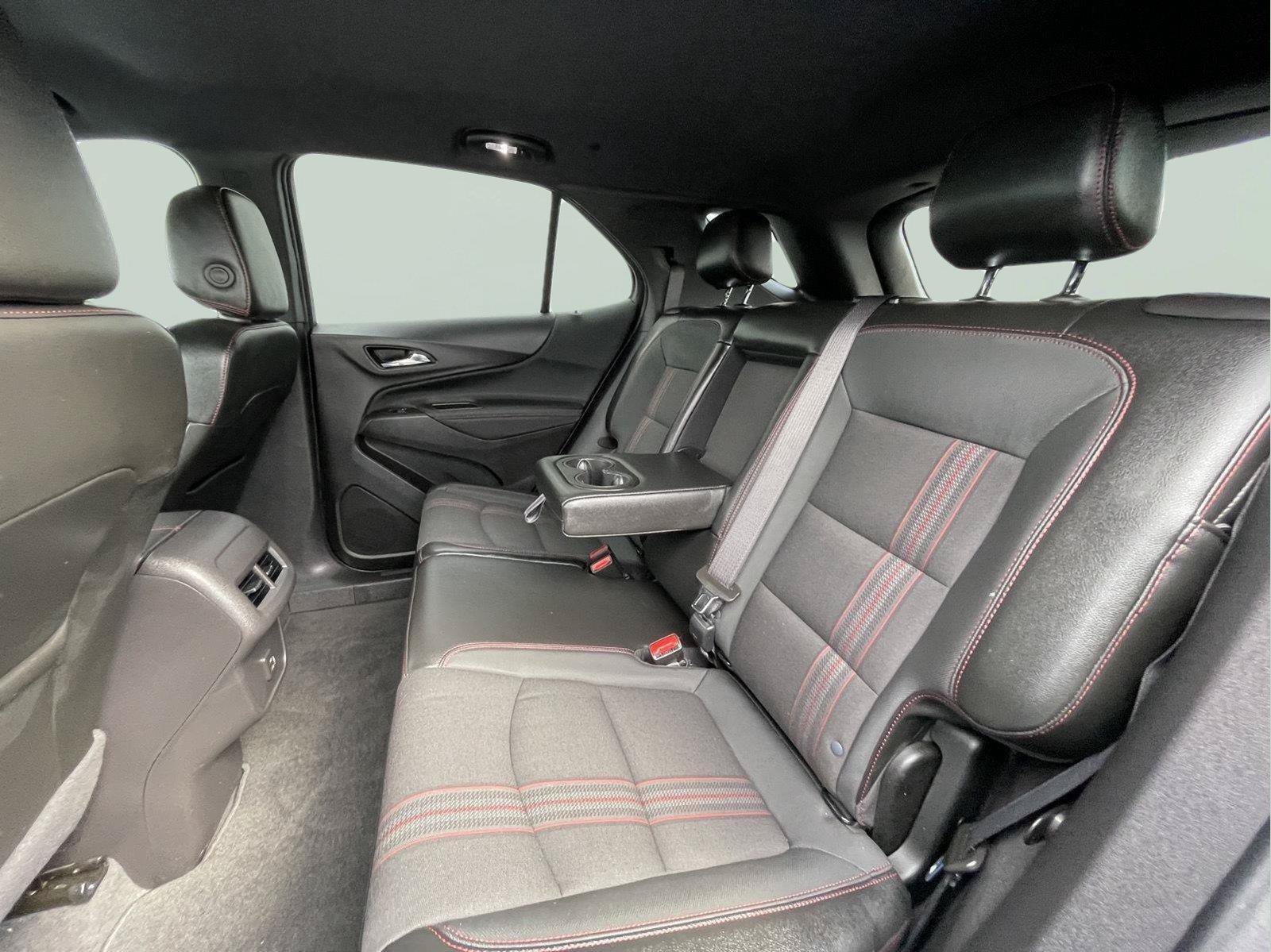 Used 2024 Chevrolet Equinox RS AWD/4WD image 15
