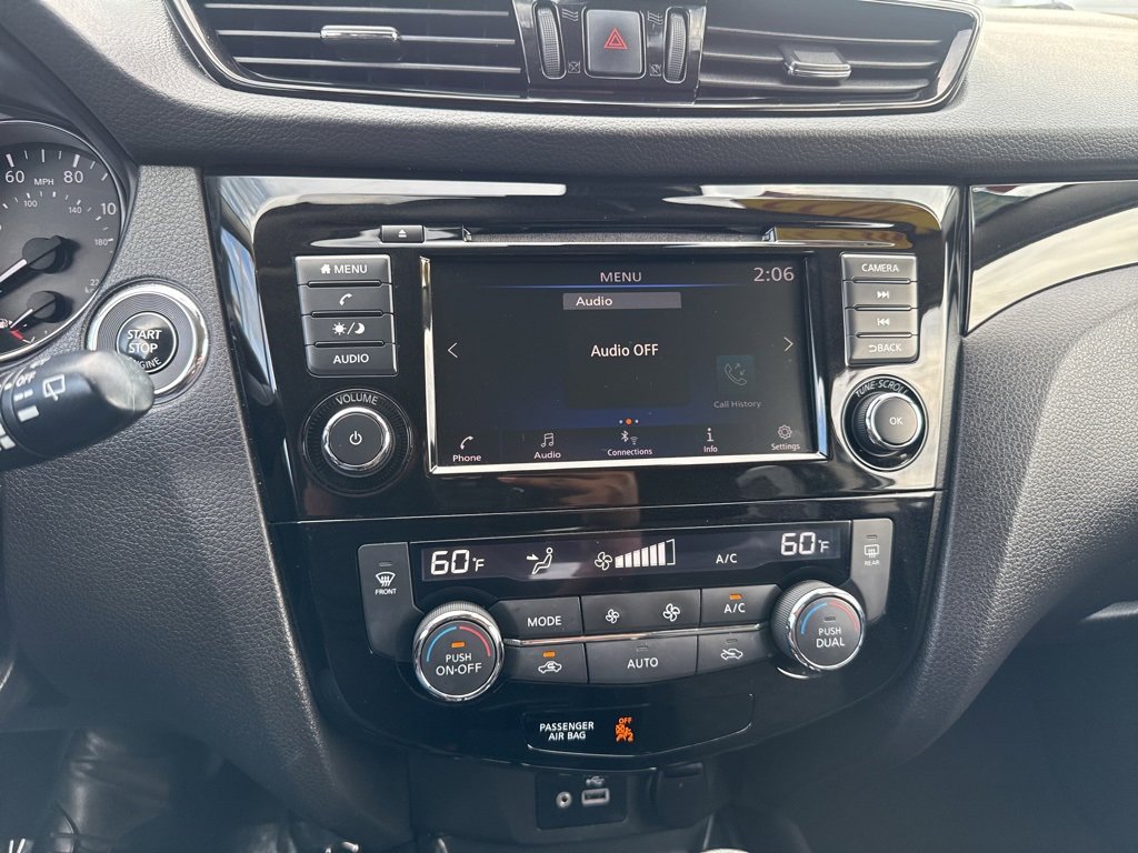 Used 2022 Nissan Rogue Sport SV image 27