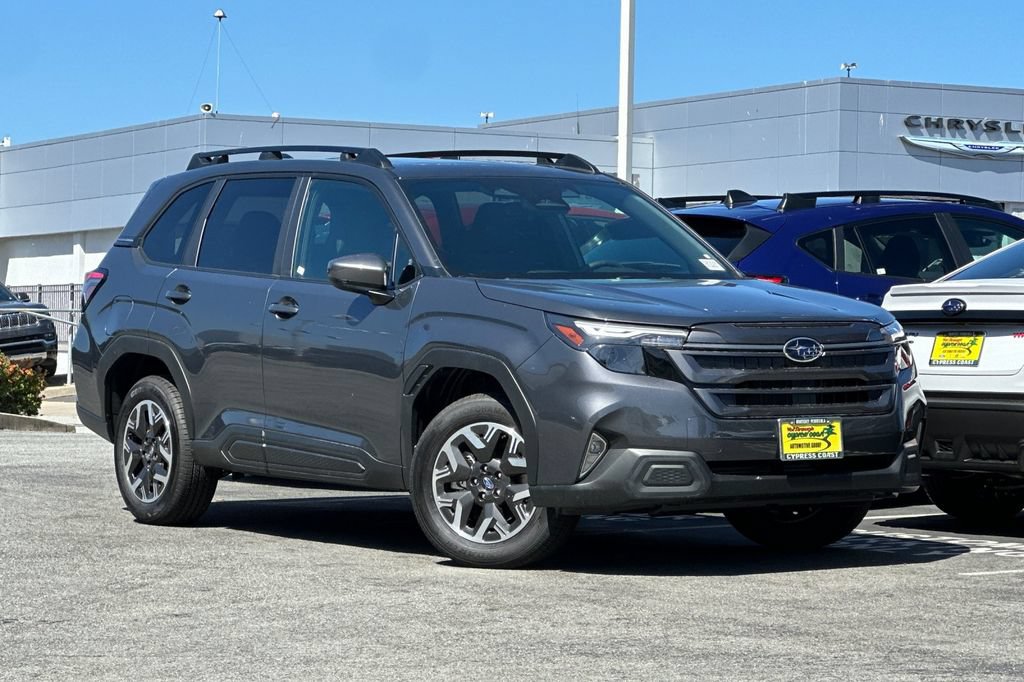 New 2026 Subaru Forester Premium AWD/4WD image 2