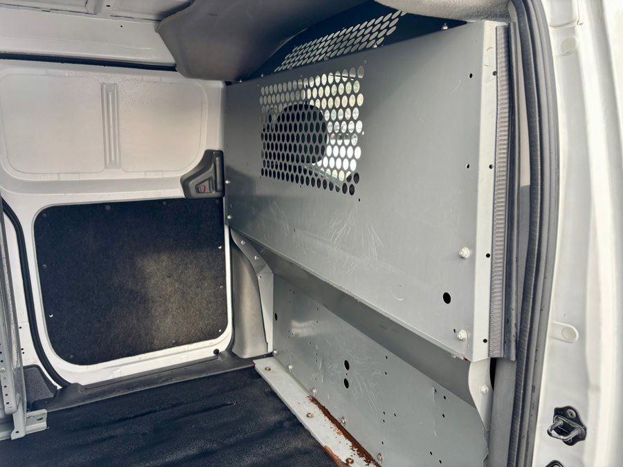 Used 2018 Nissan NV200 SV w/ Back Door Glass Package image 28