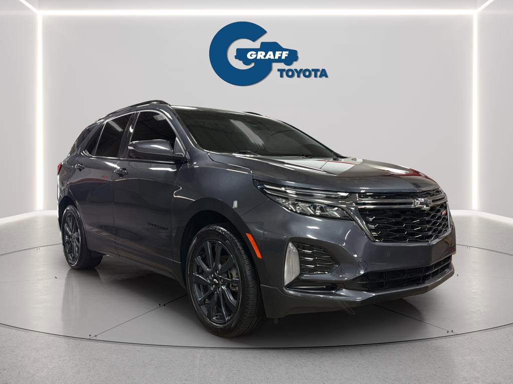 Used 2023 Chevrolet Equinox RS w/ RS Leather Package image 4