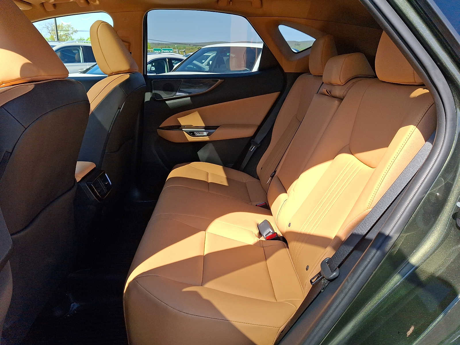 Used 2023 Lexus NX 350 AWD image 8