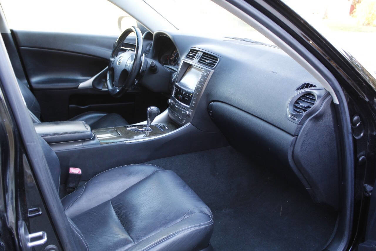 Used 2009 Lexus IS 250 AWD image 40
