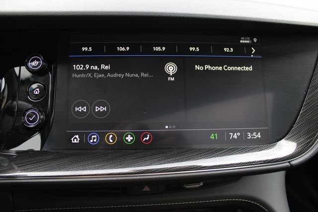 Used 2023 Buick Envision Essence w/ Sport Touring Package image 17