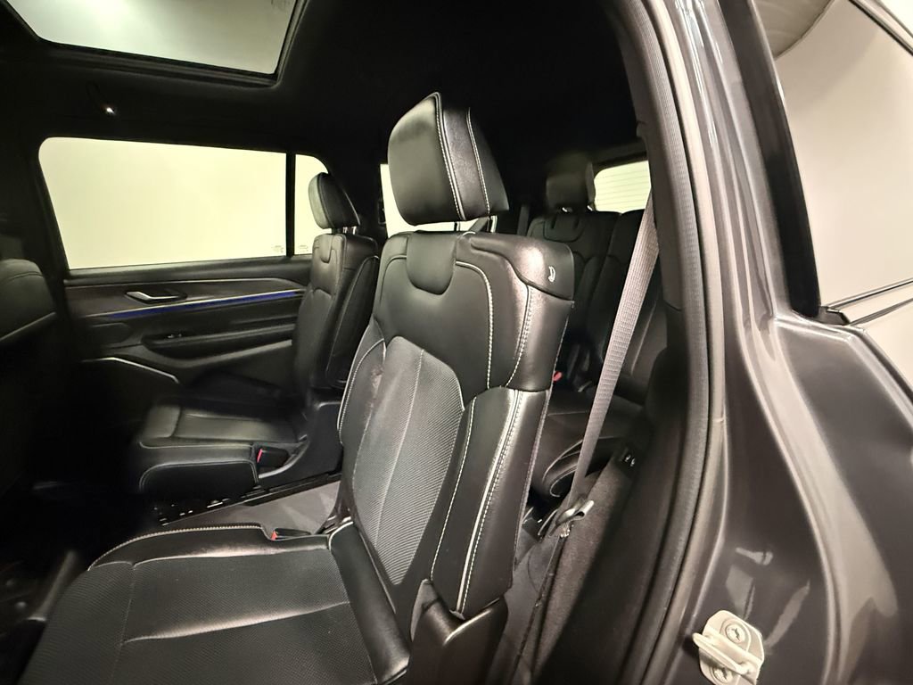 Used 2024 Jeep Grand Cherokee L Overland w/ Trailer Tow Package image 48