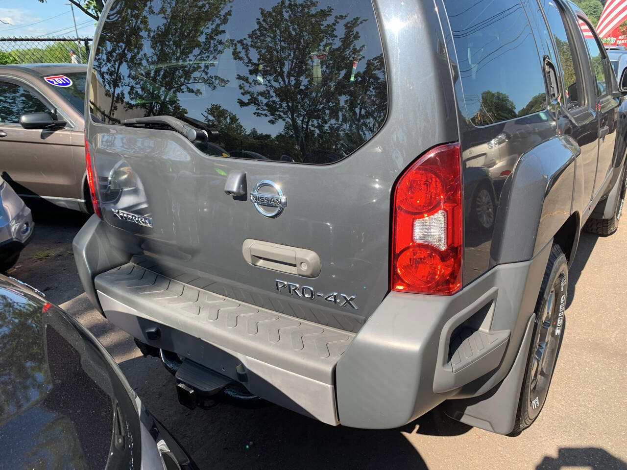 Used 2013 Nissan Xterra PRO-4X image 3