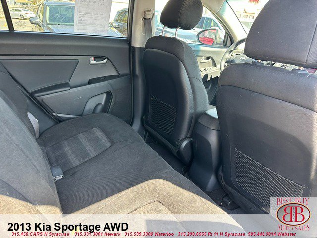 Used 2013 Kia Sportage LX AWD/4WD image 17