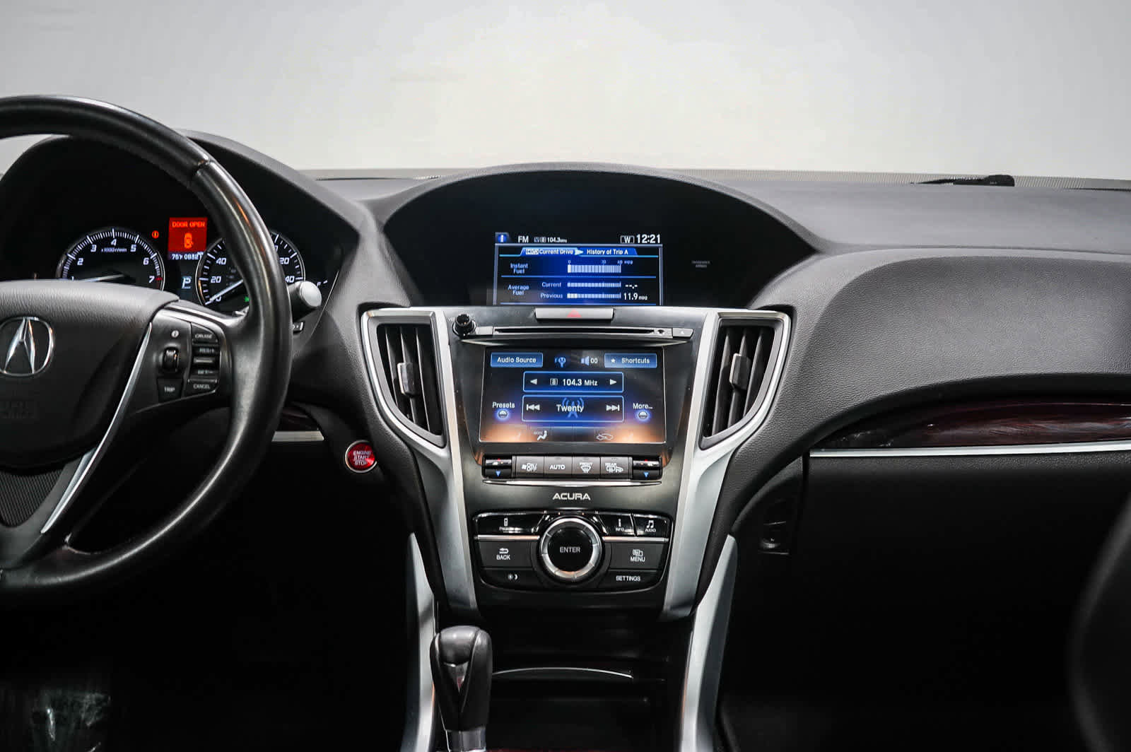 Used 2015 Acura TLX image 16