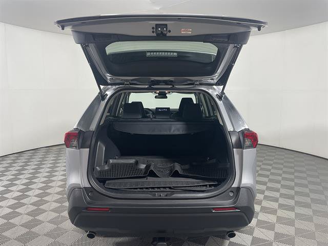 Certified 2019 Toyota RAV4 LE w/ All Weather Liner Package AWD/4WD image 22