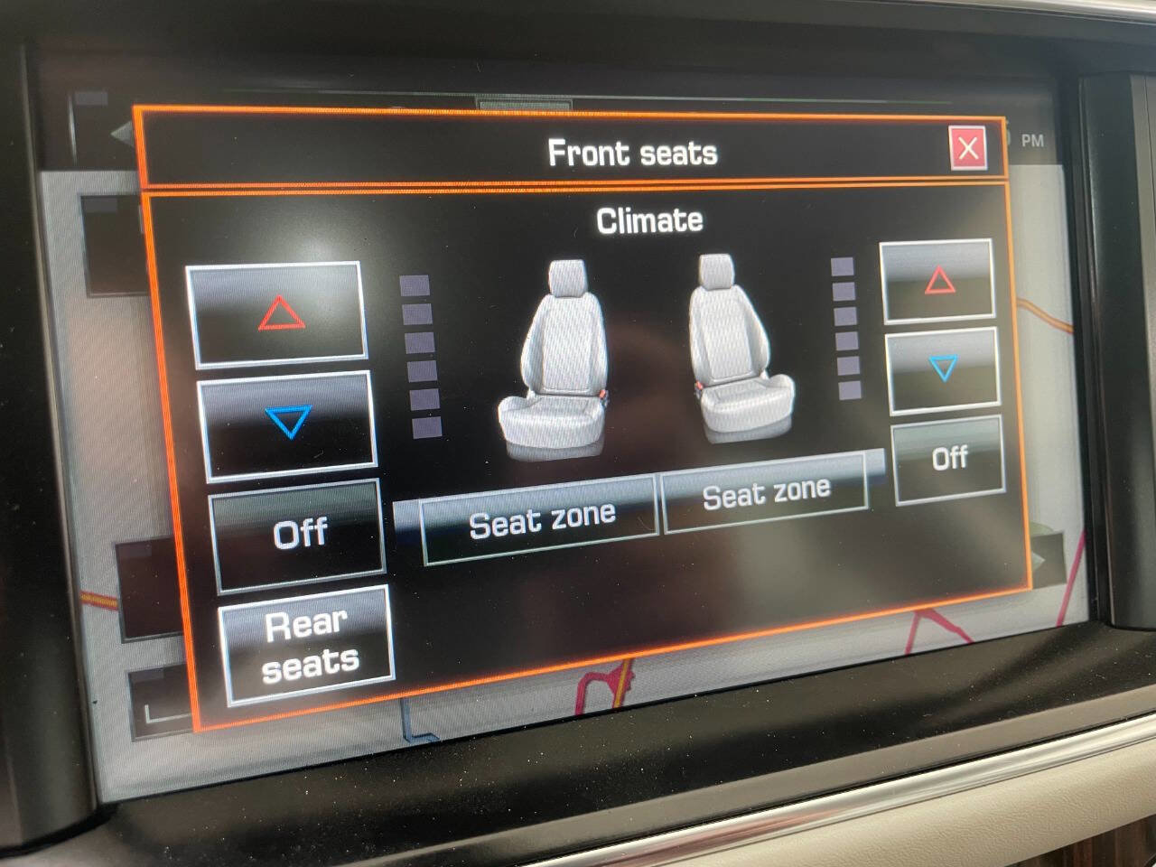 Used 2015 Land Rover Range Rover HSE image 39