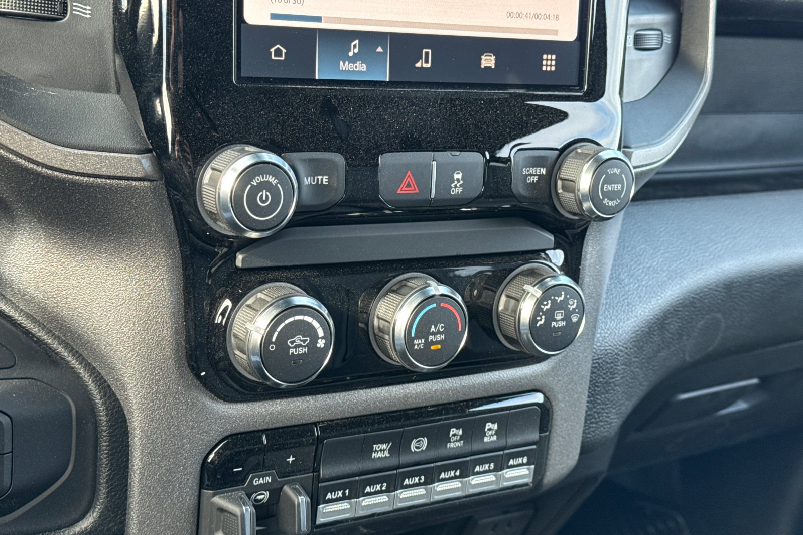 New 2026 RAM 2500 Tradesman w/ Chrome Appearance Group image 18