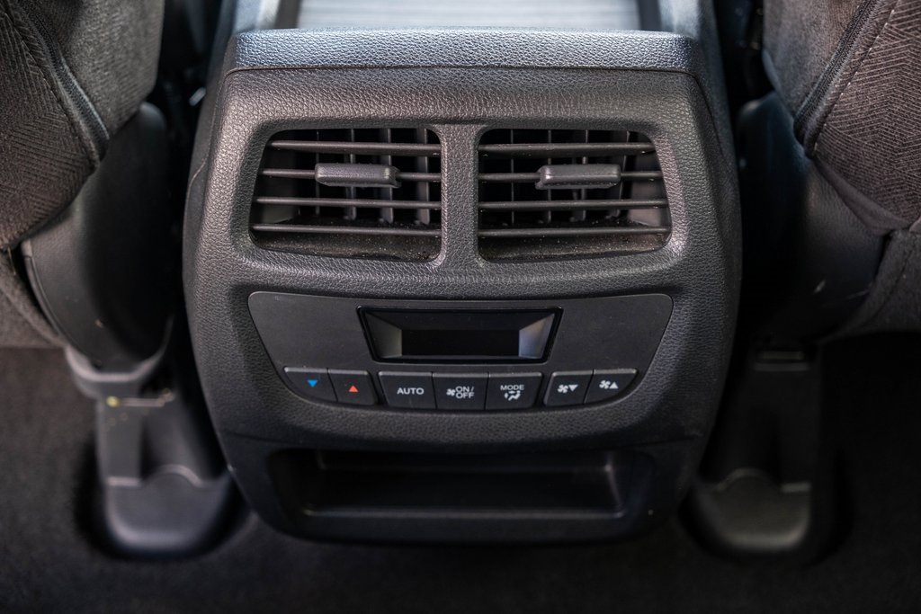 Used 2022 Honda Pilot Sport image 16