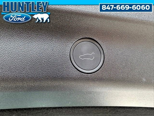 Used 2023 Tesla Model Y Long Range image 14