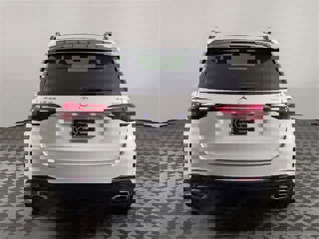 Certified 2025 Mercedes-Benz GLE 450 4MATIC image 5