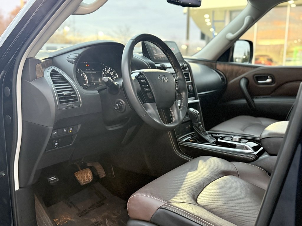 Used 2024 INFINITI QX80 Premium Select w/ Cargo Package image 26