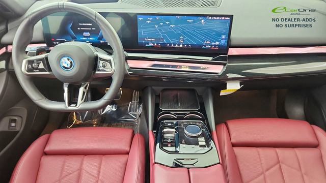 Used 2025 BMW i5 xDrive40 w/ M Sport Package image 35