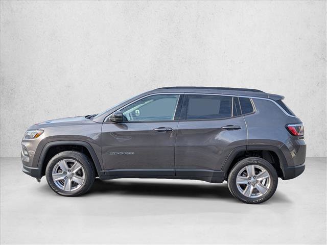 Used 2022 Jeep Compass Latitude image 9