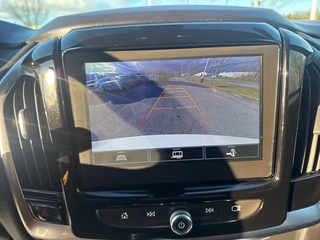 Used 2023 Chevrolet Traverse LT image 15