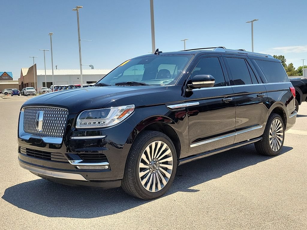 Used 2020 Lincoln Navigator L Reserve w/ Luxury Package AWD/4WD image 6