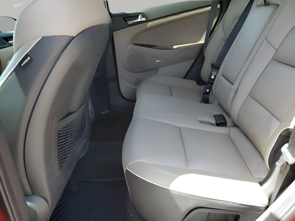 Used 2021 Hyundai Tucson Limited image 21