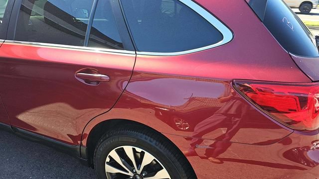 Used 2016 Subaru Outback 2.5i Limited AWD/4WD image 8