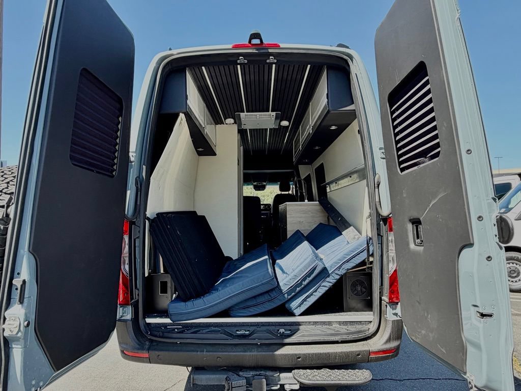 New 2024 Mercedes-Benz Sprinter 2500 image 11