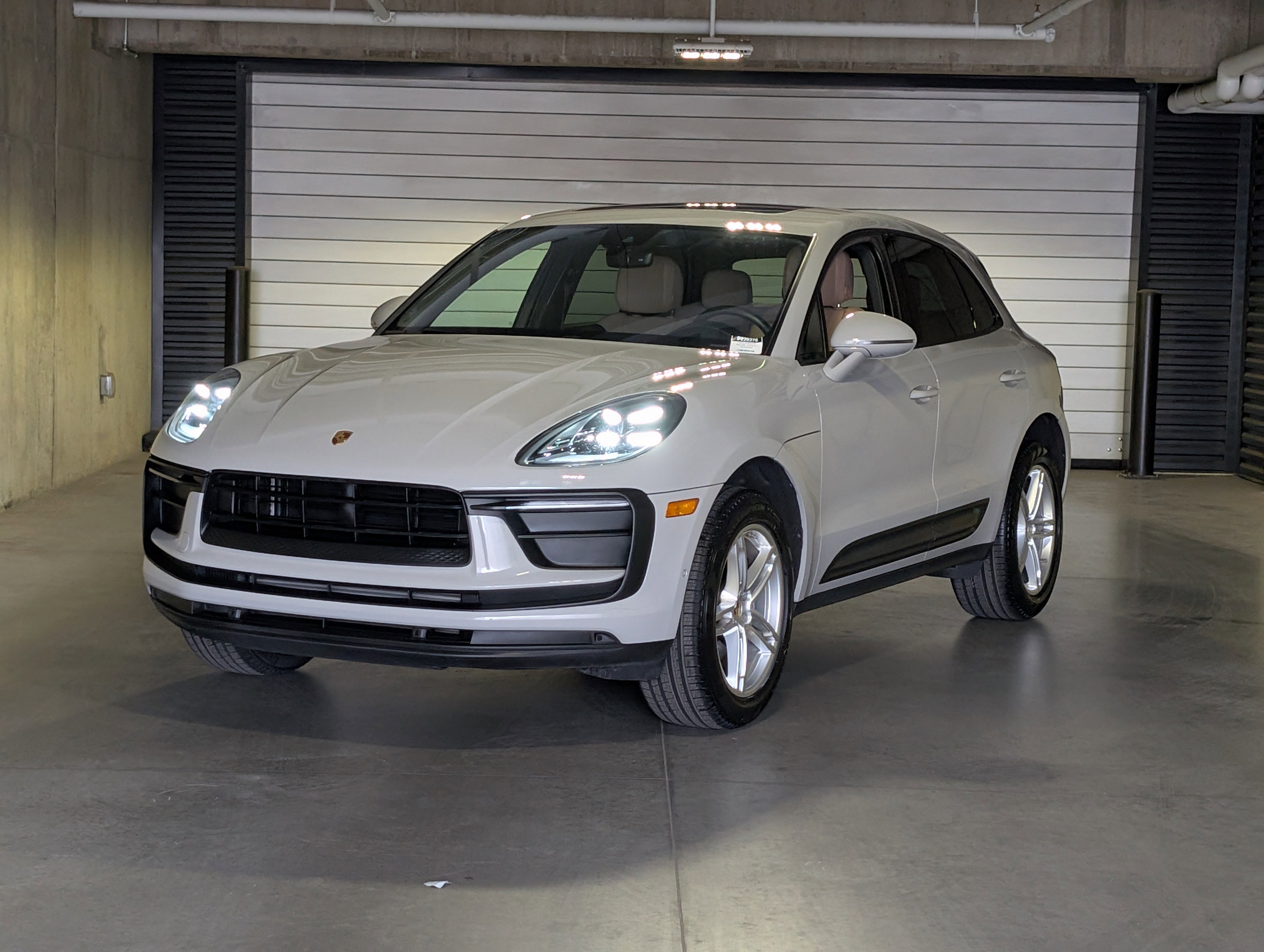 Certified 2022 Porsche Macan
