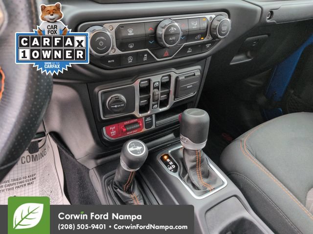 Used 2021 Jeep Gladiator Mojave w/ Trailer Tow Package AWD/4WD image 17