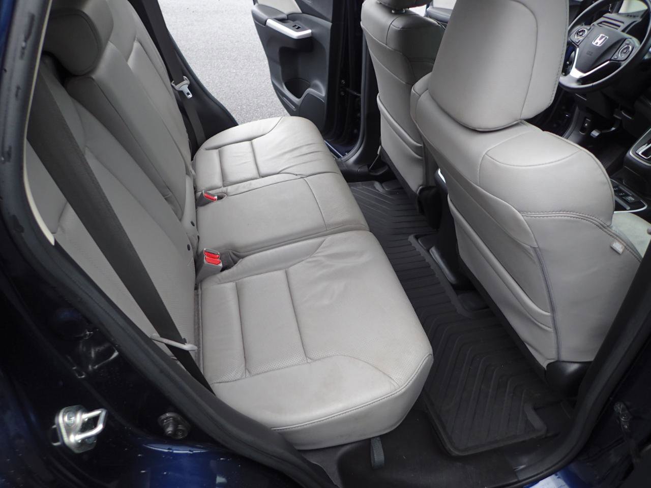 Used 2016 Honda CR-V Touring image 12