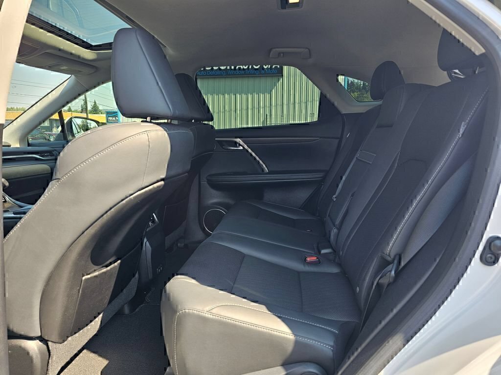 Used 2022 Lexus RX 450h AWD w/ Premium Package image 17