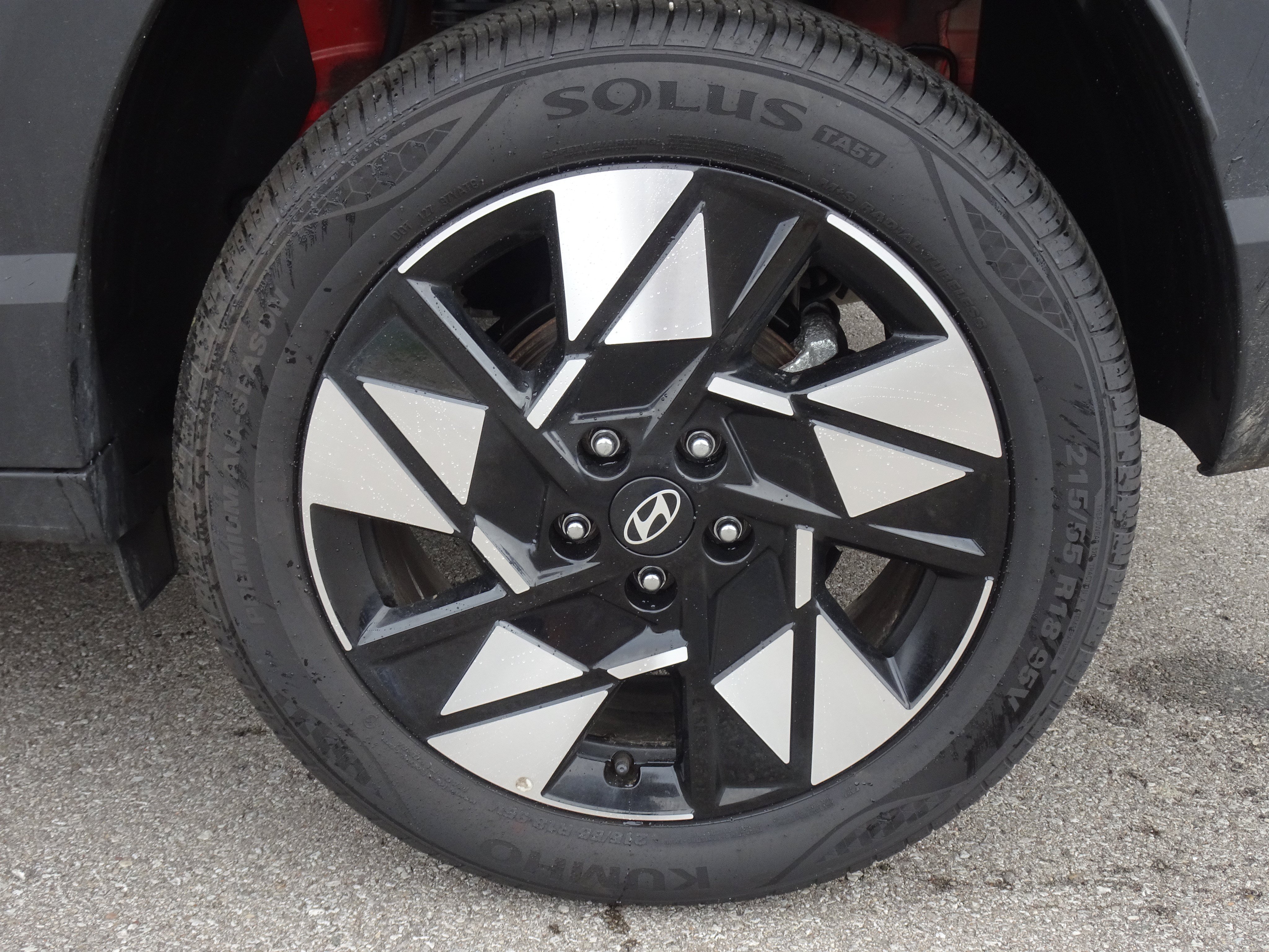 Used 2025 Hyundai Kona SEL AWD/4WD image 24