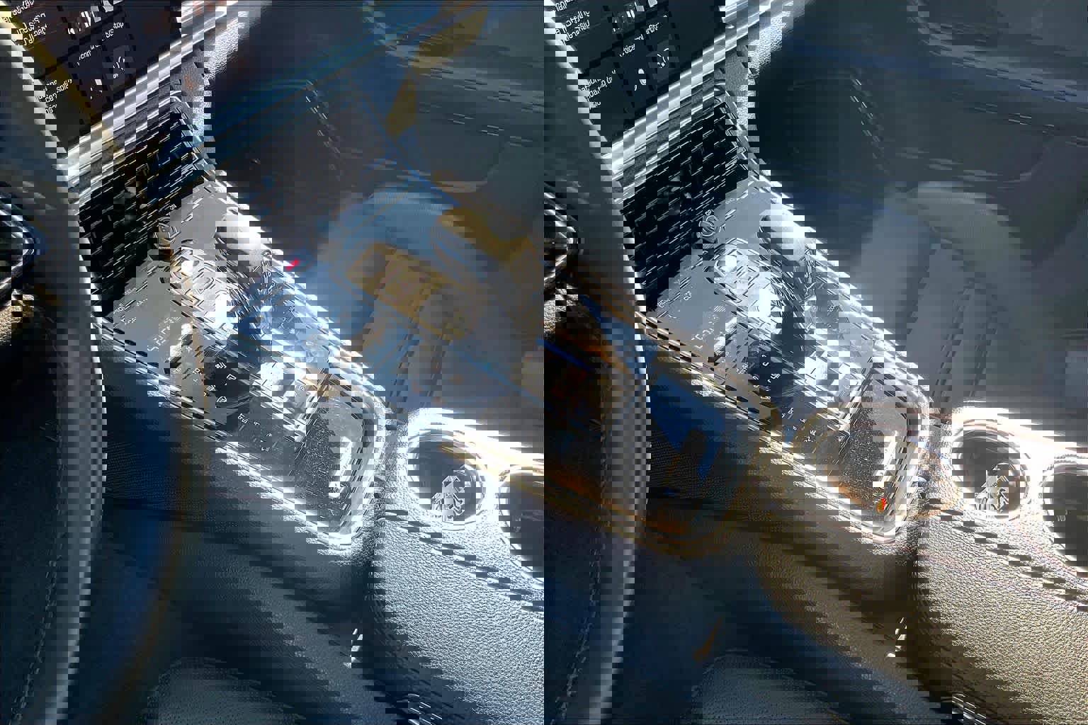 Used 2021 Porsche Panamera image 19