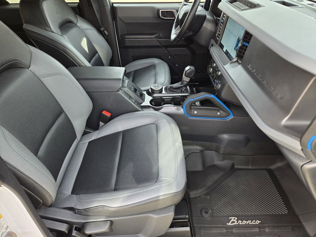 Used 2024 Ford Bronco Black Diamond image 15