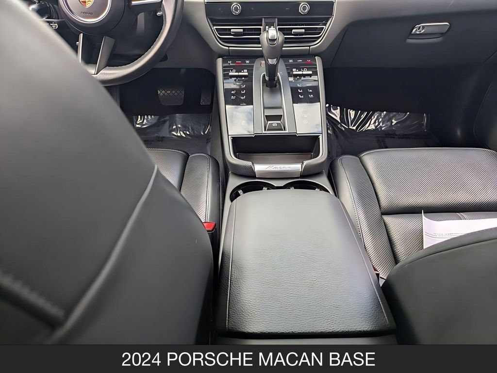 Used 2024 Porsche Macan AWD/4WD image 25