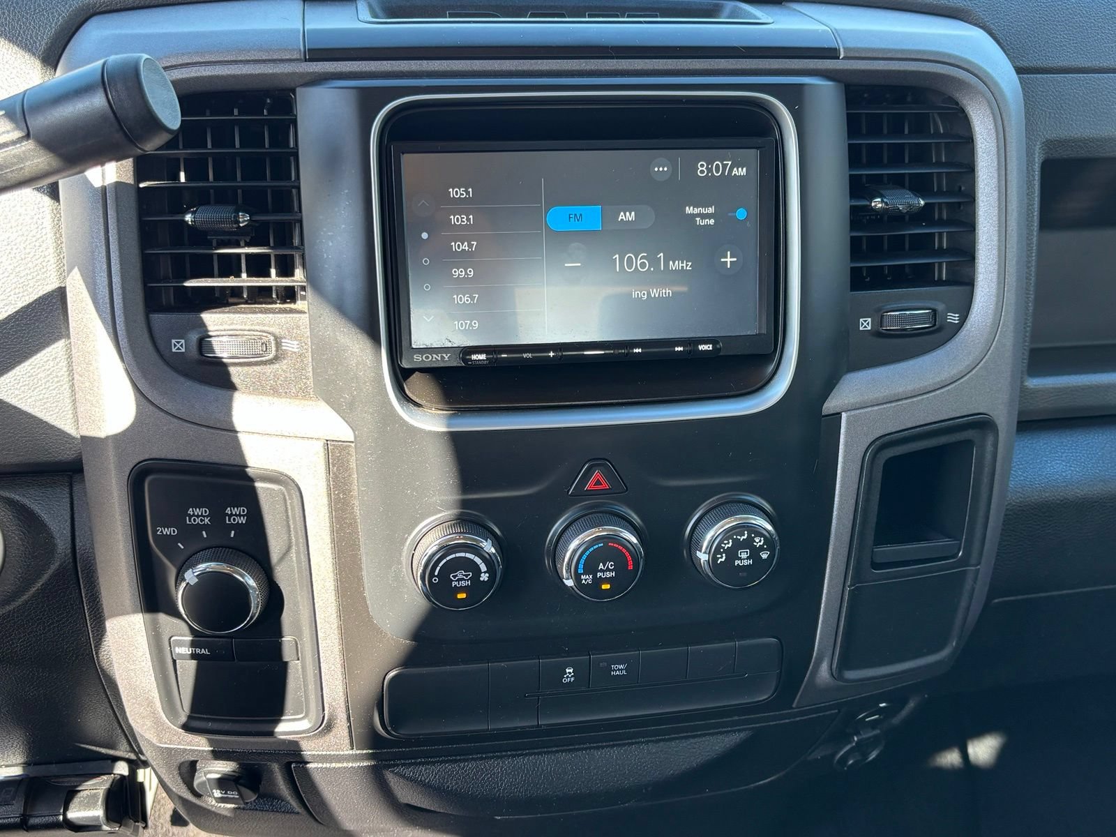 Used 2014 RAM 1500 Tradesman w/ Popular Equipment Group AWD/4WD image 17