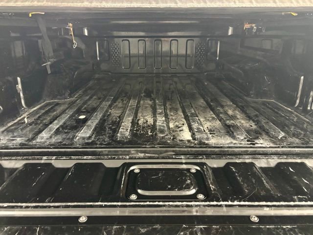 Used 2021 Jeep Gladiator Willys image 30