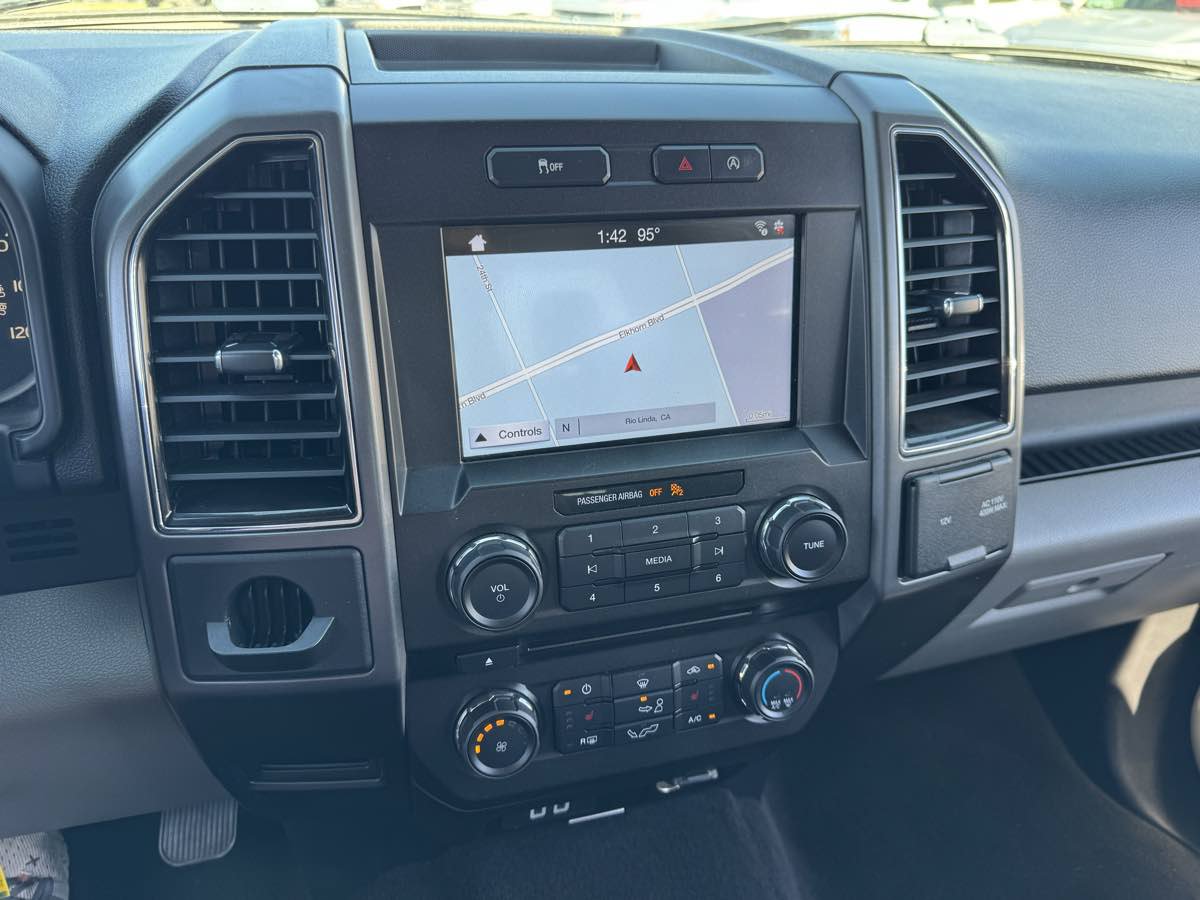 Used 2018 Ford F150 XLT w/ Equipment Group 302A Luxury RWD image 27