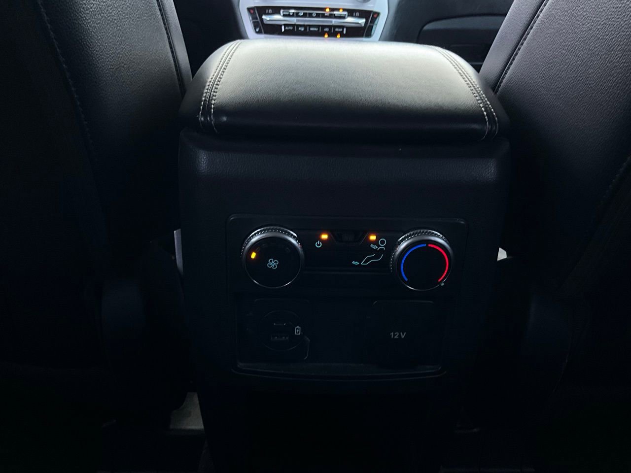 Used 2021 Ford Explorer XLT w/ Equipment Group 202A image 14